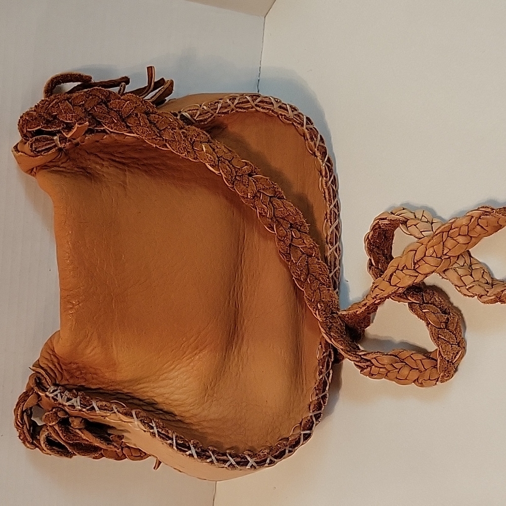 Old Native American style handmade leather purse - Picture 7 of 12